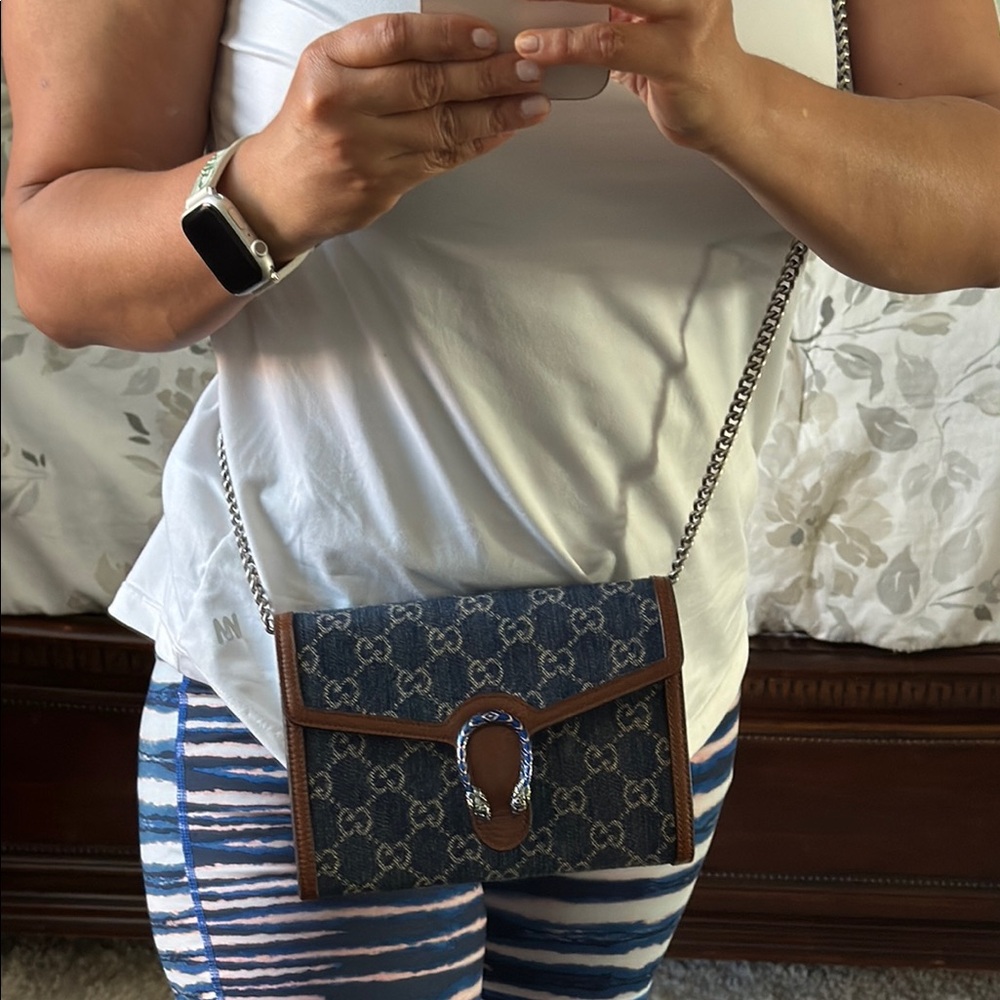 Gucci Blue and Brown Wallet with Signature Design - Picture 6 of 7
